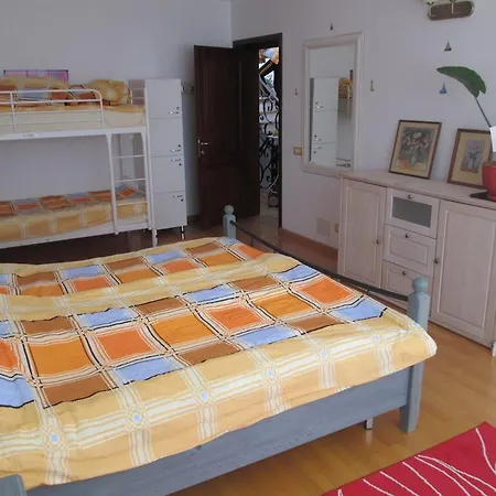 Guest house Swallows' Villa *