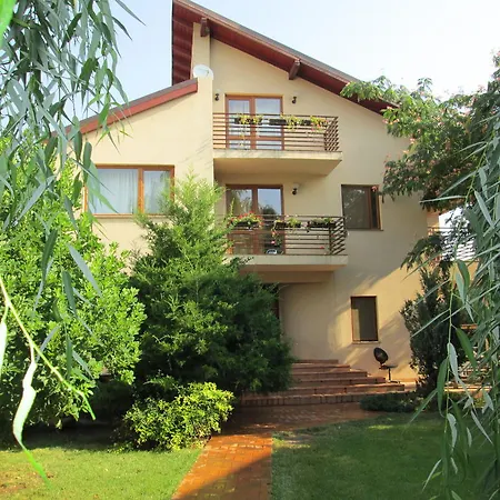 Guest house Swallows' Villa